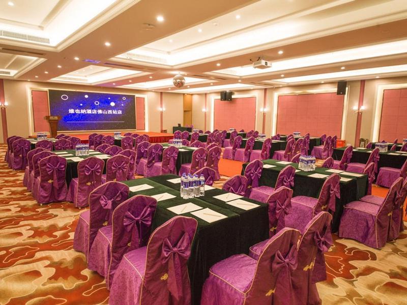 Vienna Hotel Foshan Airport Екстер'єр фото